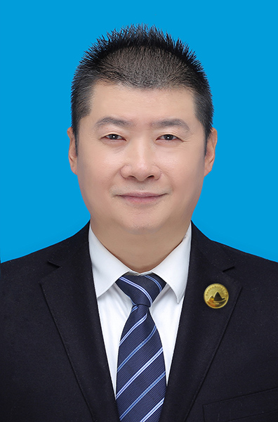 何玉强