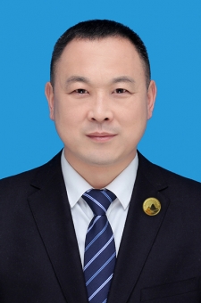 杨勇