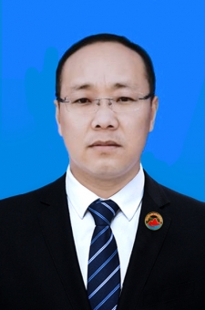张朋