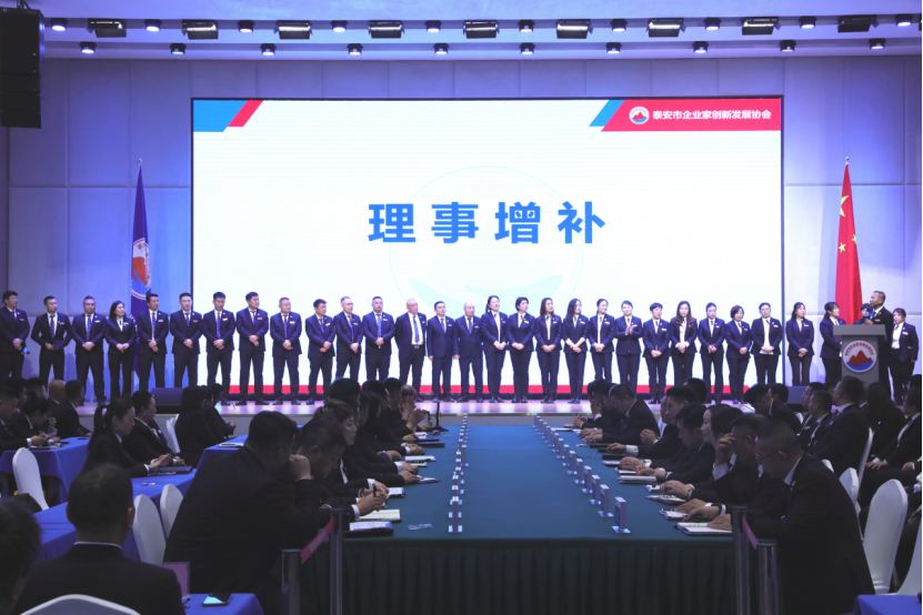 51b77af2d78517b7d625eaf8d9aed079