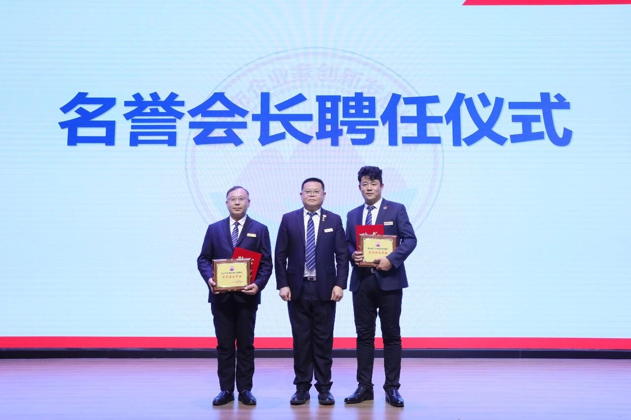 85101c8c9571a753c70ced4057ee96b3