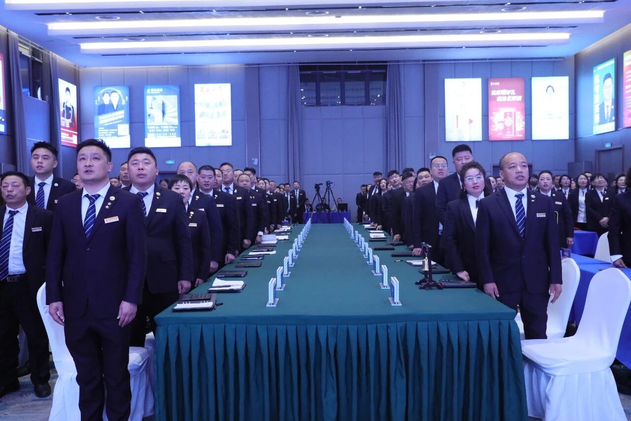 780b3a68e72ea82d6ca07ffa764d6475